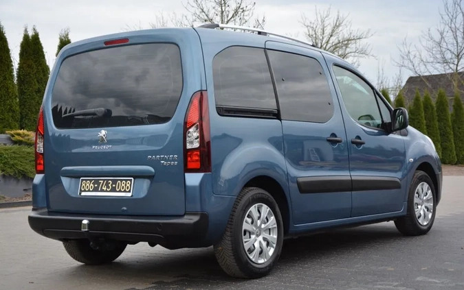 Peugeot Partner cena 29900 przebieg: 214000, rok produkcji 2012 z Toruń małe 781
